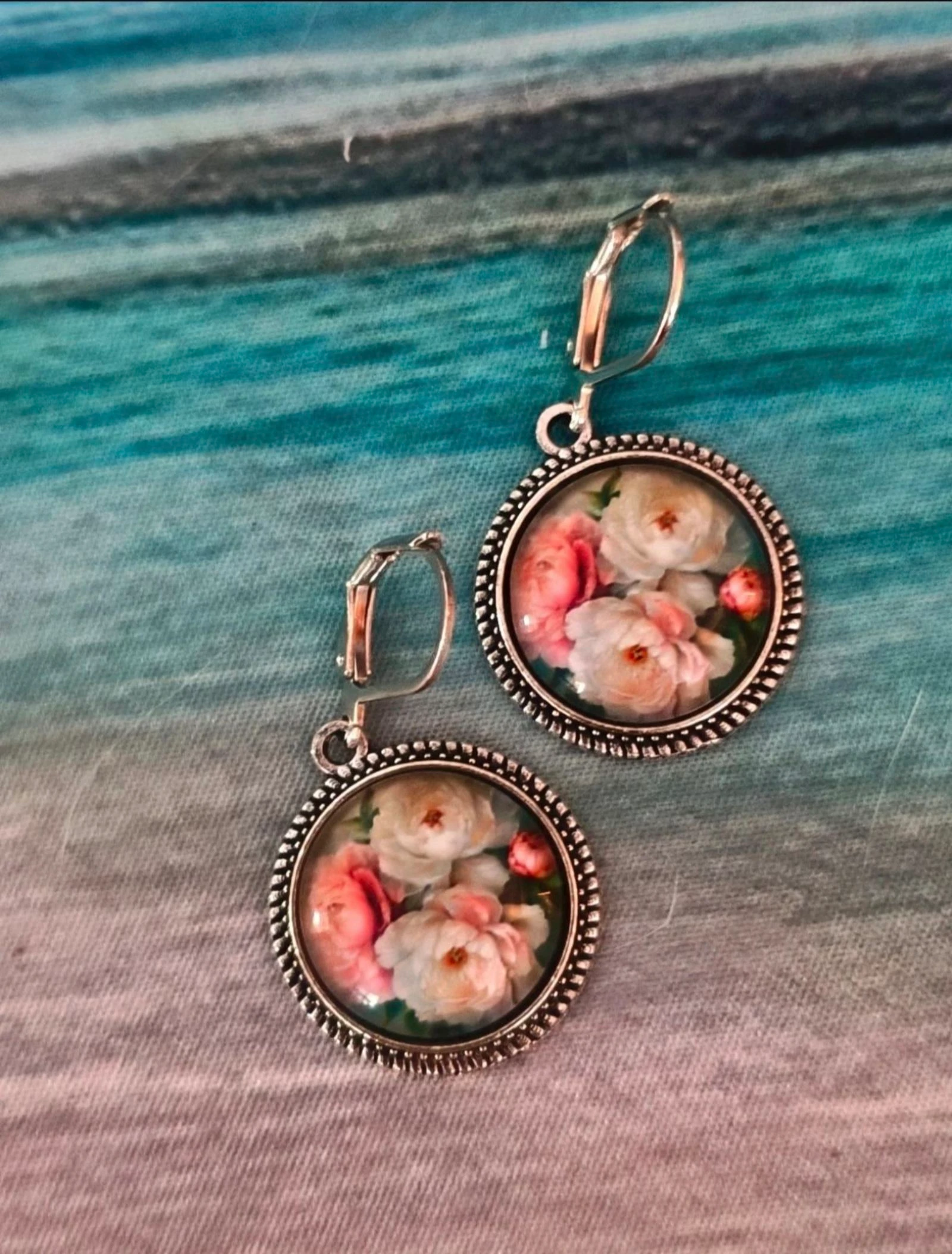 Boucles d'oreilles vintage fleurs TBE 